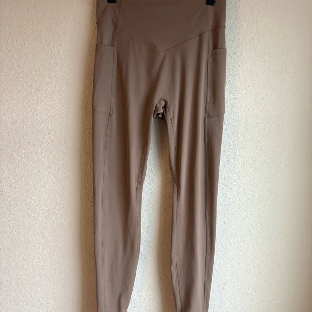 HALARA ULTRASCULPT HIGH WAISTED SCRUNCH BUTT LIFTING LEGGINGS - Picture 6 of 9